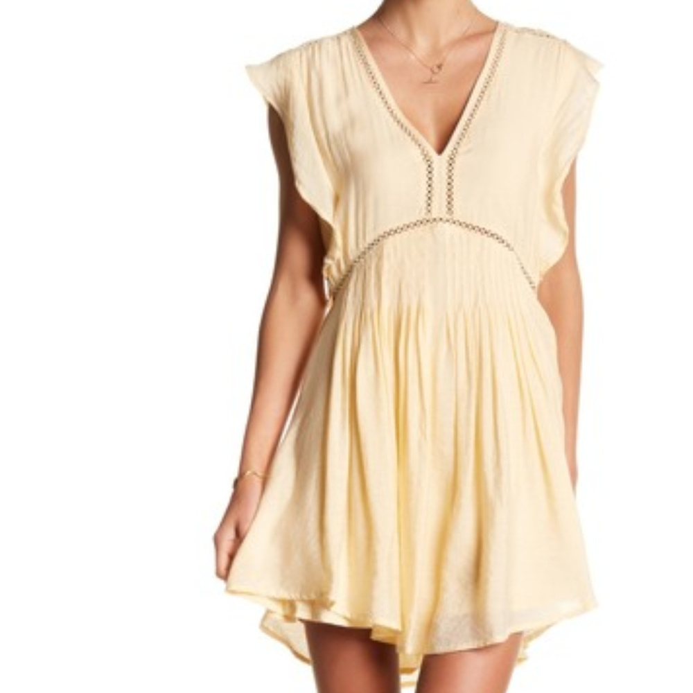 Tiare Hawaii Paris Flutter Dress Nude M / L
